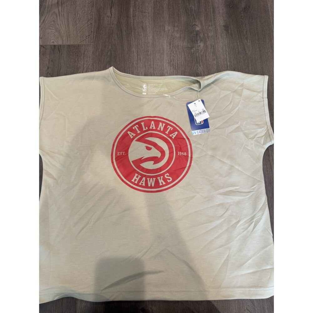 NBA Atlanta Hawks Shirt Womens Large Beige Red Logo Short Sleeve Relaxed Fit NWT